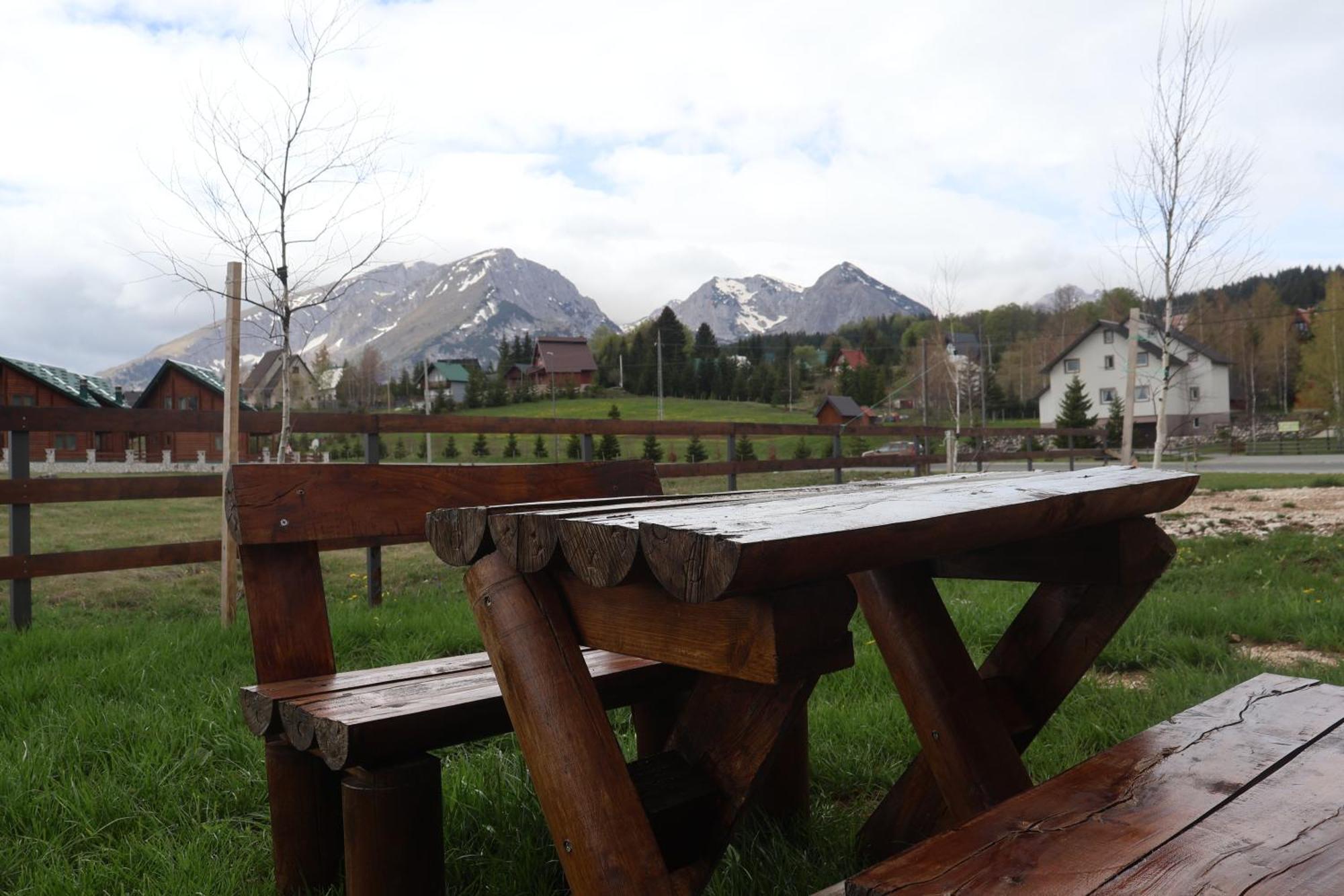 Portes Du Soleil - Zabljak Eksteriør bilde