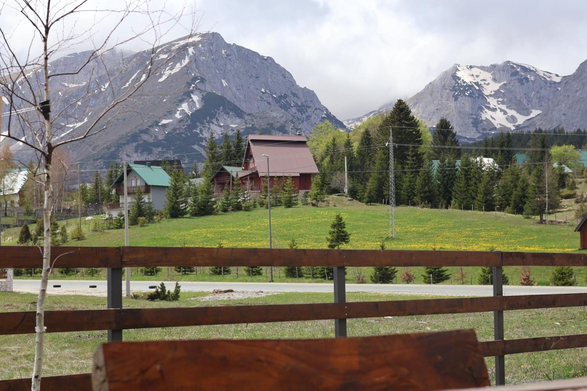 Portes Du Soleil - Zabljak Eksteriør bilde